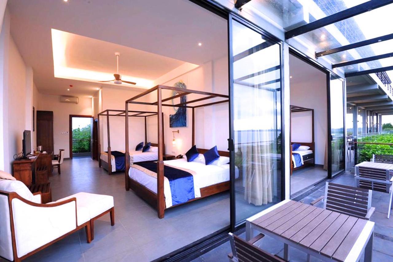 The Lake Forest Hotel Anuradhapura Exterior photo